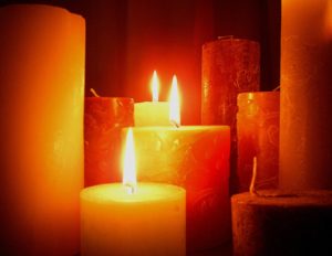 tenebrae candlelight service